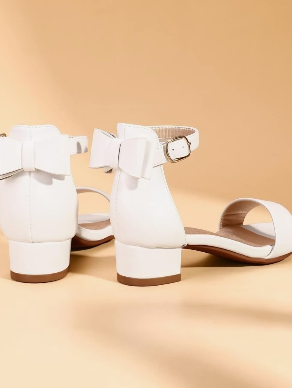 Classic White Ankle-Strap Block Heel Sandals, Girls Size 1 - Picture 2 of 8
